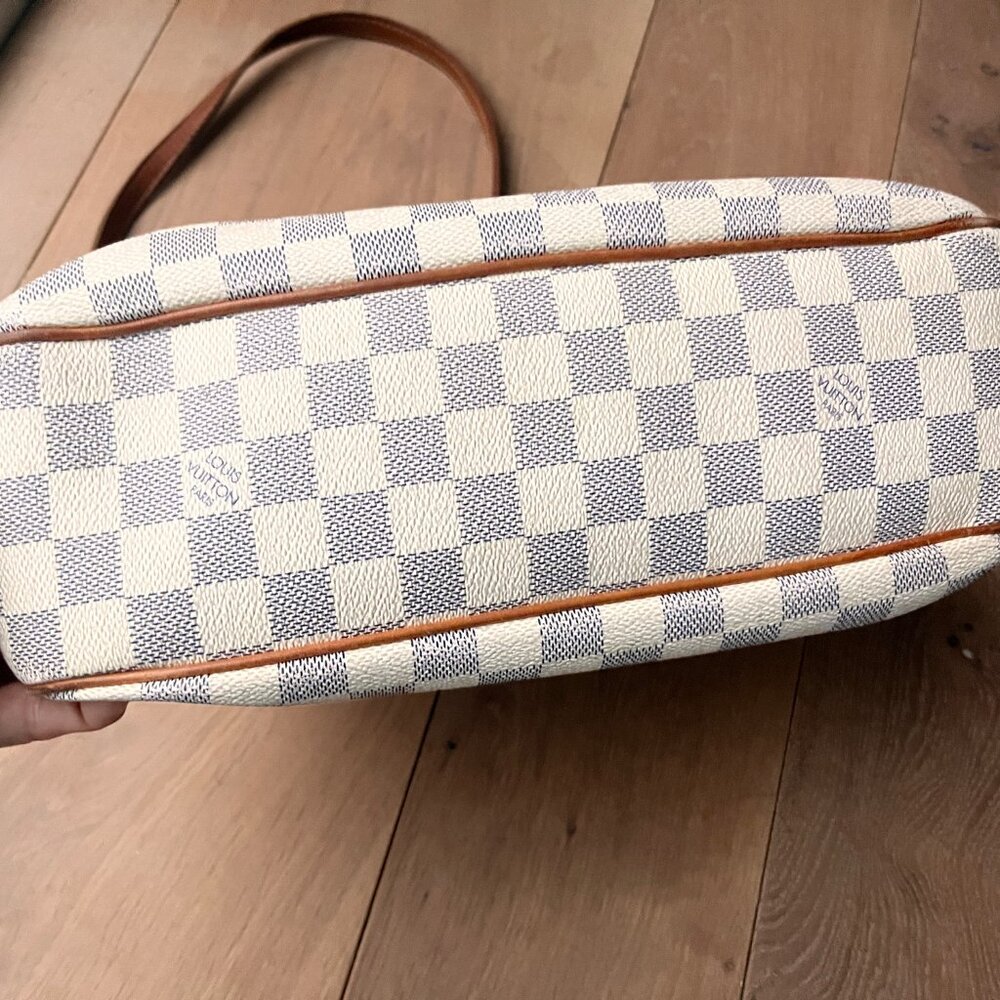 Louis Vuitton Damier Azur Crossbody Bag in White and Brown - Picture 9 of 16